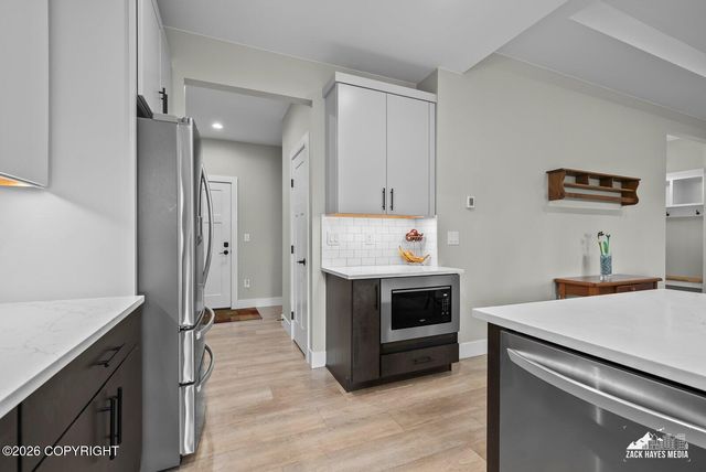 11810 E Apple Circle, Palmer, AK 99645