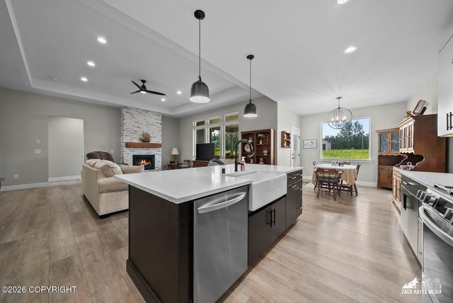 11810 E Apple Circle, Palmer, AK 99645