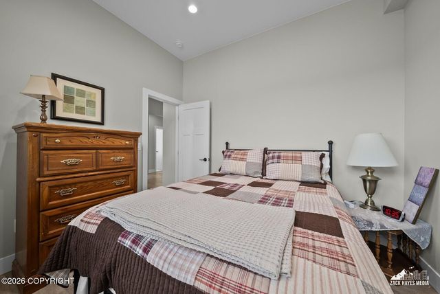 11810 E Apple Circle, Palmer, AK 99645