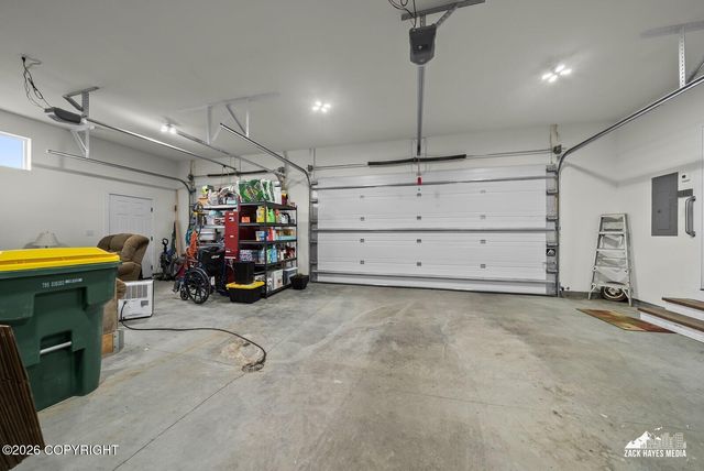 11810 E Apple Circle, Palmer, AK 99645