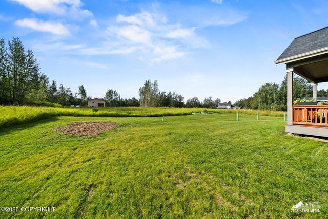 11810 E Apple Circle, Palmer, AK 99645