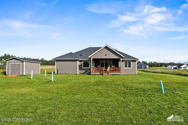 11810 E Apple Circle, Palmer, AK 99645