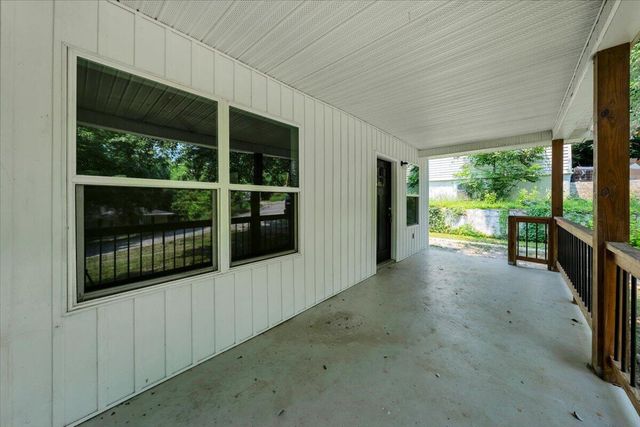 131 Raulstontown Road, South Pittsburg, TN 37380