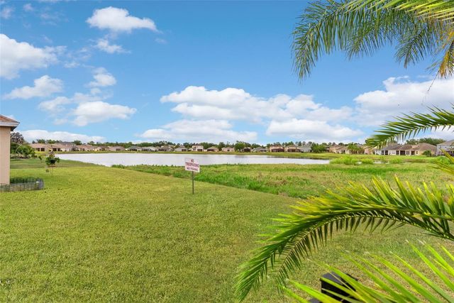 7619 CRESCENT PALM DRIVE, Wesley Chapel, FL 33545