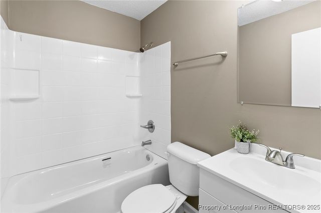 6544 Saint Louis Street, Fayetteville, NC 28314