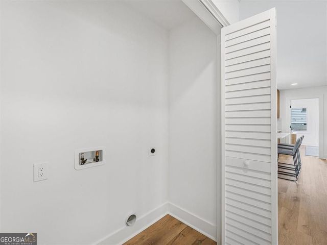 960 Pine Forest Drive, Mableton, GA 30126