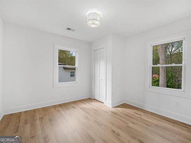 960 Pine Forest Drive, Mableton, GA 30126