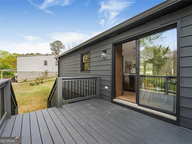 960 Pine Forest Drive, Mableton, GA 30126