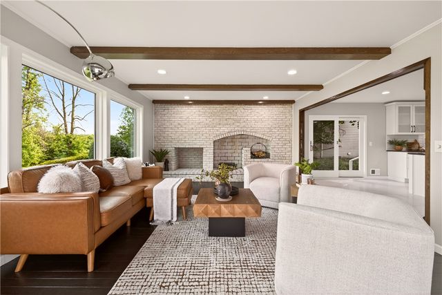 18 Widewaters Lane, Pittsford, NY 14534