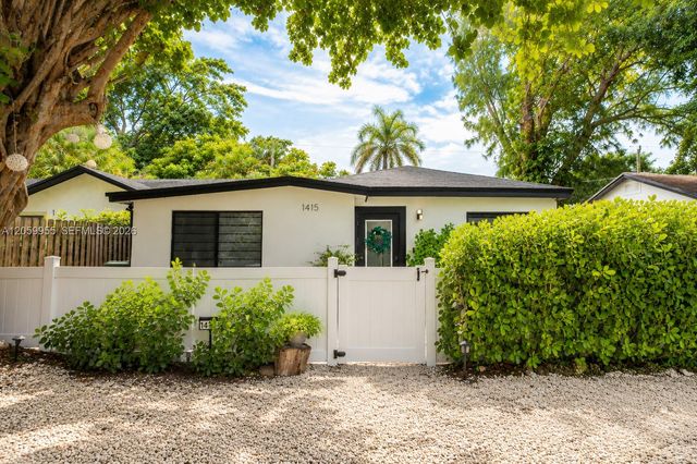 1415 SW 27th Ct, Fort Lauderdale, FL 33315
