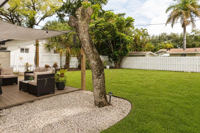 1415 SW 27th Ct, Fort Lauderdale, FL 33315