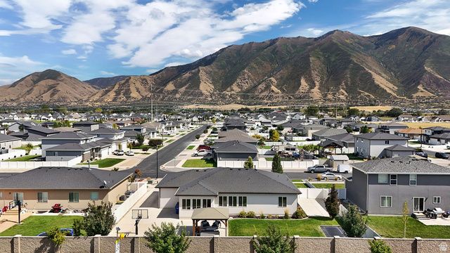 32 S 2560 E, Spanish Fork, UT 84660