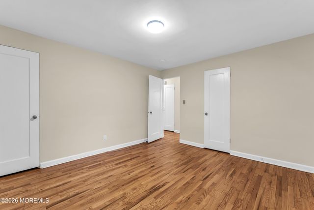 85 Manor Drive, Red Bank, NJ 07701