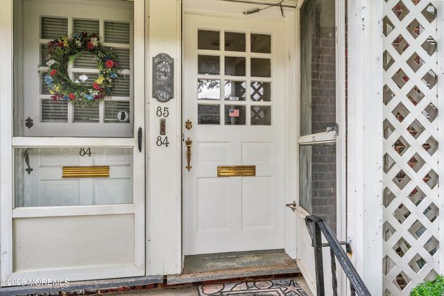 85 Manor Drive, Red Bank, NJ 07701