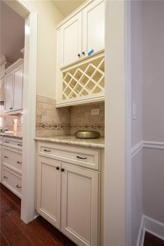 4042 Lavender Point, Gainesville, GA 30504
