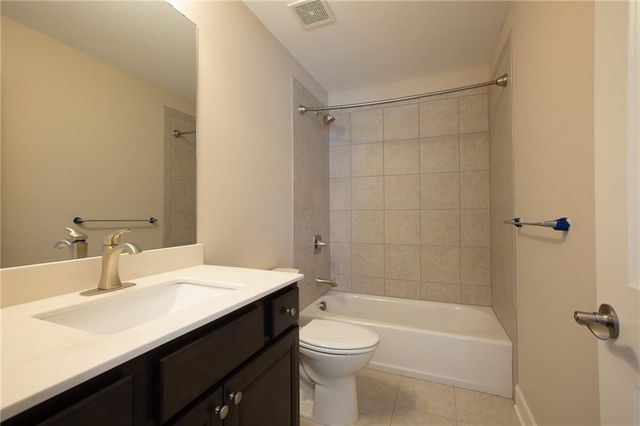 4042 Lavender Point, Gainesville, GA 30504