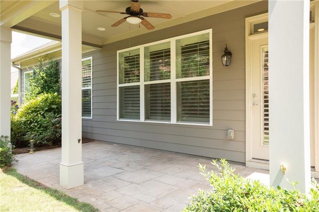 4042 Lavender Point, Gainesville, GA 30504
