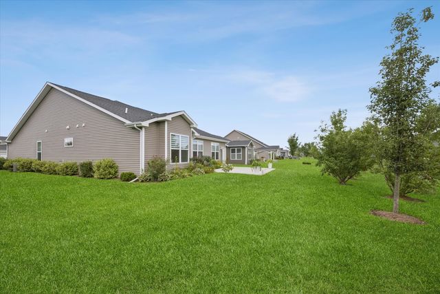 1096 Patricia Drive, Bolingbrook, IL 60490