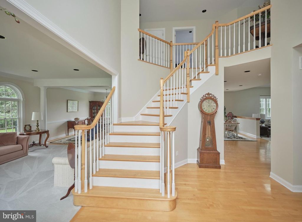 1715 HOLICONG RD, Doylestown, PA 18902