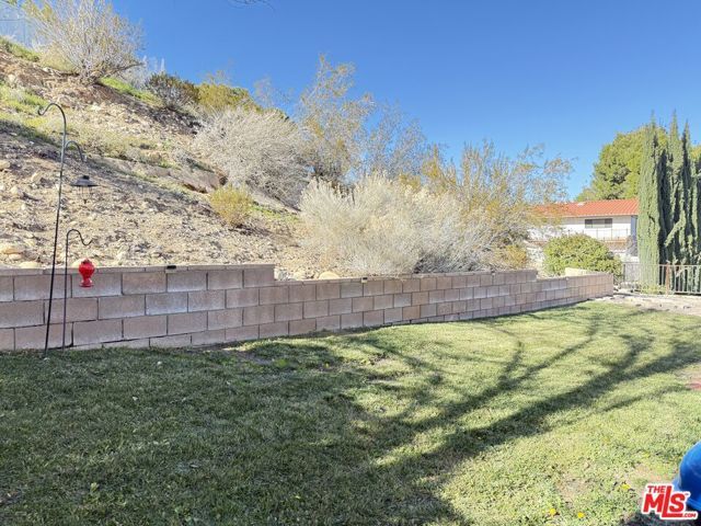 18238 Kalin Ranch Drive, Victorville, CA 92395