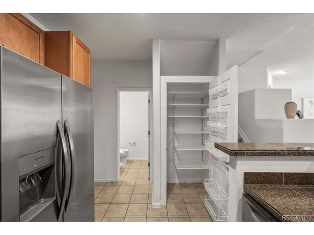 8339 Stonybridge Cir, Highlands Ranch, CO 80126