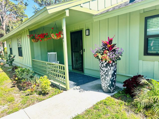 5061 BARRINGTON CIRCLE 1302, Sarasota, FL 34234