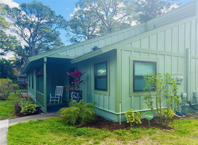 5061 BARRINGTON CIRCLE 1302, Sarasota, FL 34234