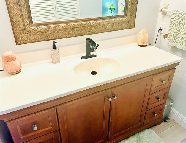 5061 BARRINGTON CIRCLE 1302, Sarasota, FL 34234