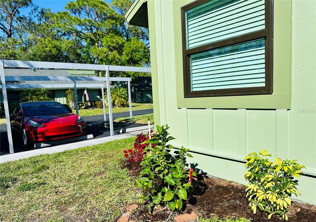 5061 BARRINGTON CIRCLE 1302, Sarasota, FL 34234