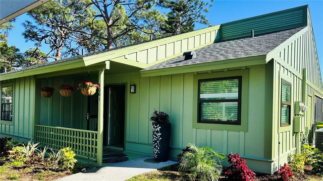 5061 BARRINGTON CIRCLE 1302, Sarasota, FL 34234