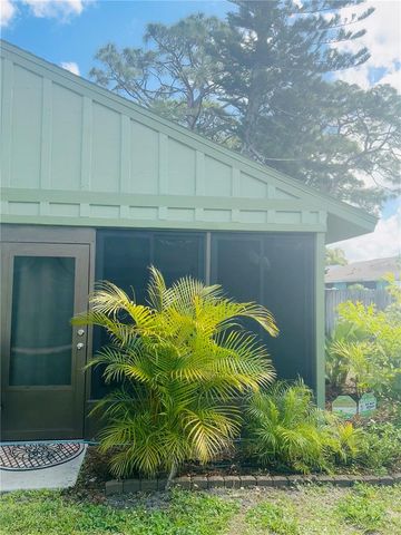 5061 BARRINGTON CIRCLE 1302, Sarasota, FL 34234