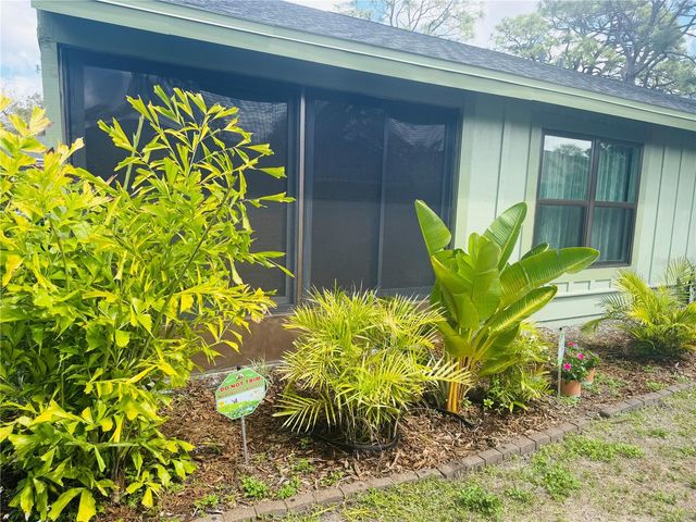 5061 BARRINGTON CIRCLE 1302, Sarasota, FL 34234