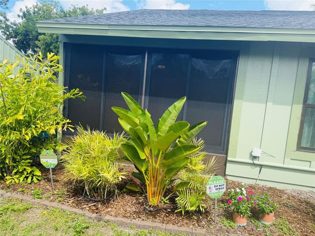 5061 BARRINGTON CIRCLE 1302, Sarasota, FL 34234