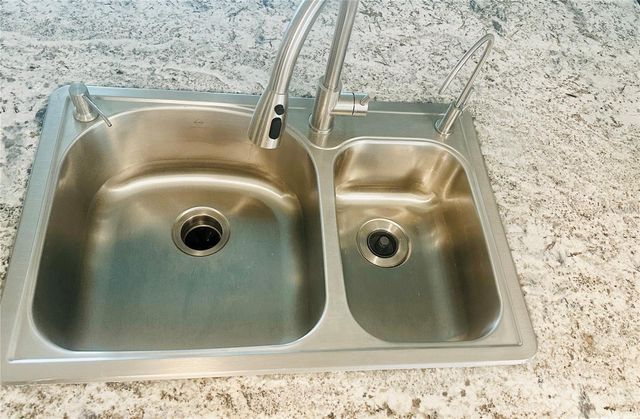 5061 BARRINGTON CIRCLE 1302, Sarasota, FL 34234