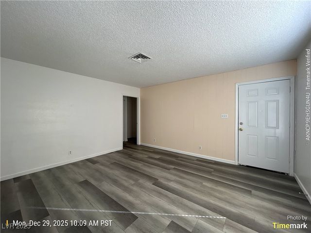 4467 Pinegrove Street, Las Vegas, NV 89147