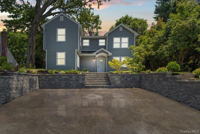 8 Elm Drive, East Northport, NY 11731