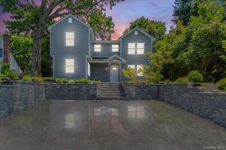 8 Elm Drive, East Northport, NY 11731