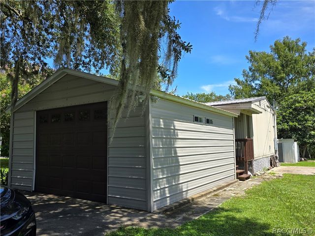 10292 E Pike Drive, Inverness, FL 34450