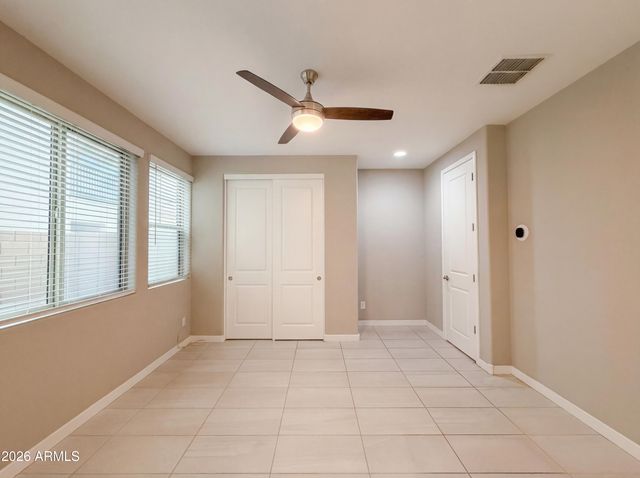 779 W WINCHESTER Drive, Chandler, AZ 85286