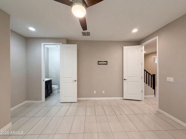 779 W WINCHESTER Drive, Chandler, AZ 85286