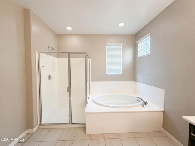 779 W WINCHESTER Drive, Chandler, AZ 85286