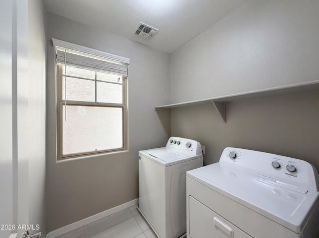 779 W WINCHESTER Drive, Chandler, AZ 85286