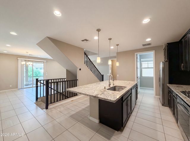 779 W WINCHESTER Drive, Chandler, AZ 85286