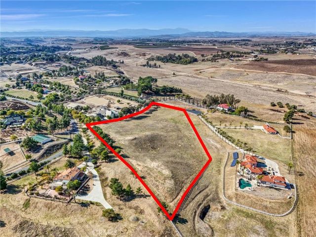 36335 Via Burgandy, Temecula, CA 92592