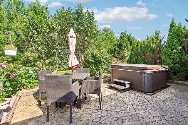 321 4th Street, Brooklyn, WI 53521