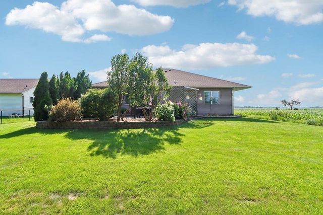 321 4th Street, Brooklyn, WI 53521