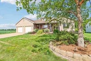 321 4th Street, Brooklyn, WI 53521