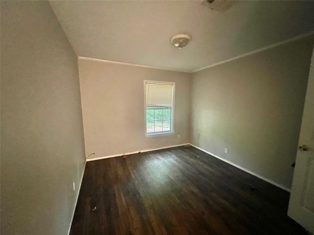 560 NW 6TH, Paris, TX 75460