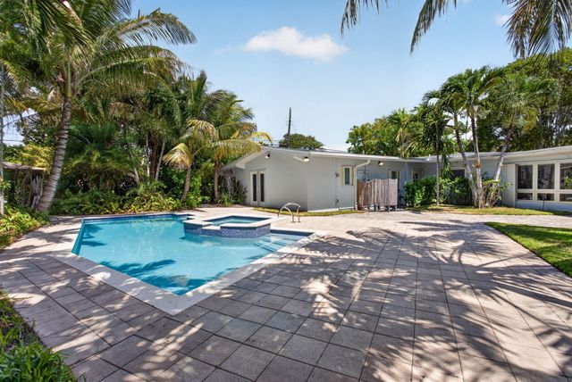 2614 NE 15th Street, Fort Lauderdale, FL 33304