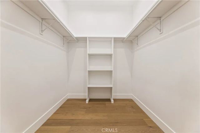 1170 S Lucerne, Los Angeles, CA 90019